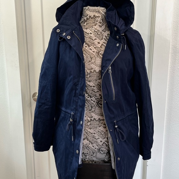 NWOT WoolOver cotton coat with buttoned in lining - Picture 8 of 13